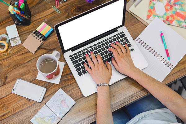 Realizzazione contenuti per siti web, copywriting e blogging